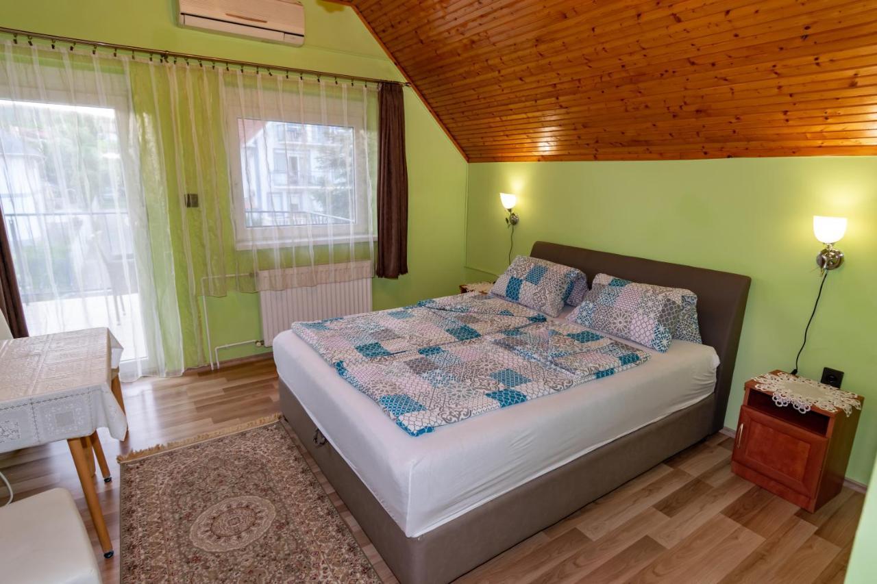 Kek Laguna Vendeghaz Balatonfured Ngoại thất bức ảnh
