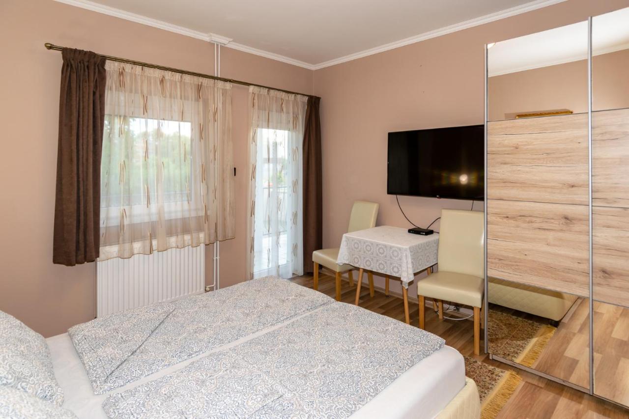 Kek Laguna Vendeghaz Balatonfured Ngoại thất bức ảnh